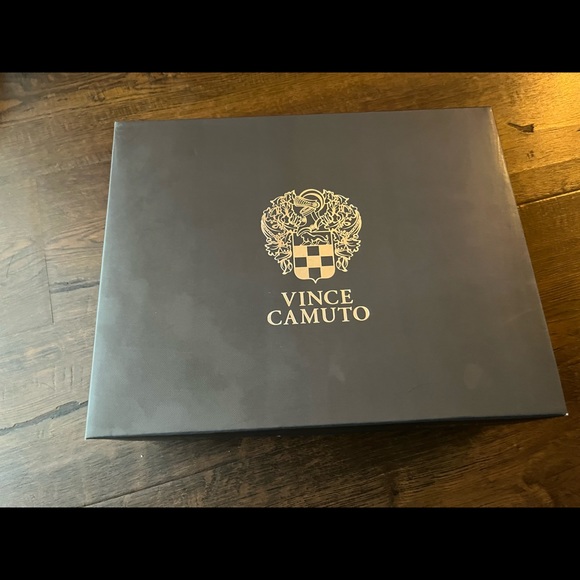 Vince Camuto Malissa Block Heel Velvet Dress Sandal - Picture 10 of 12